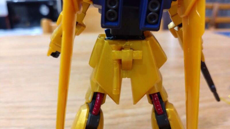 HG百式のビームサーベルのマウント