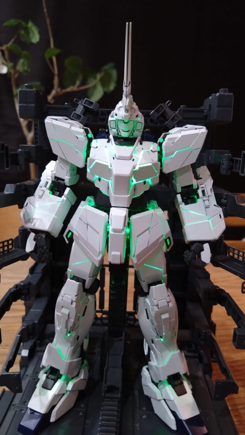 緑の発光ループ