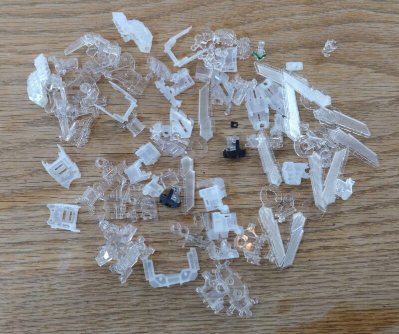 無塗装パーツ一覧