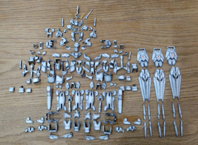 ホワイトパーツのグラデーション塗装一覧