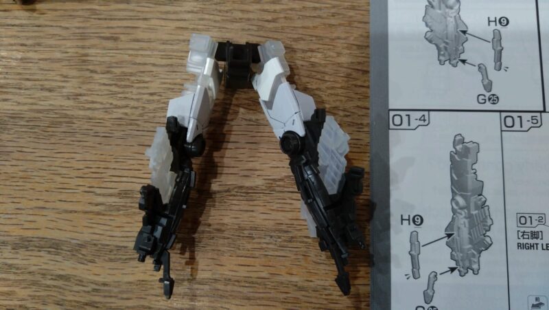 RGユニコーンガンダムライティングモデルを組み立てる