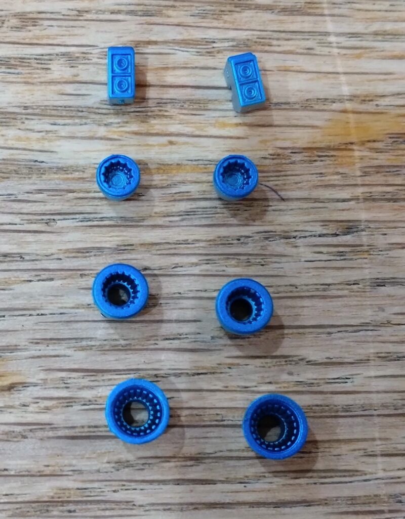 スラスターの塗装パーツ一覧