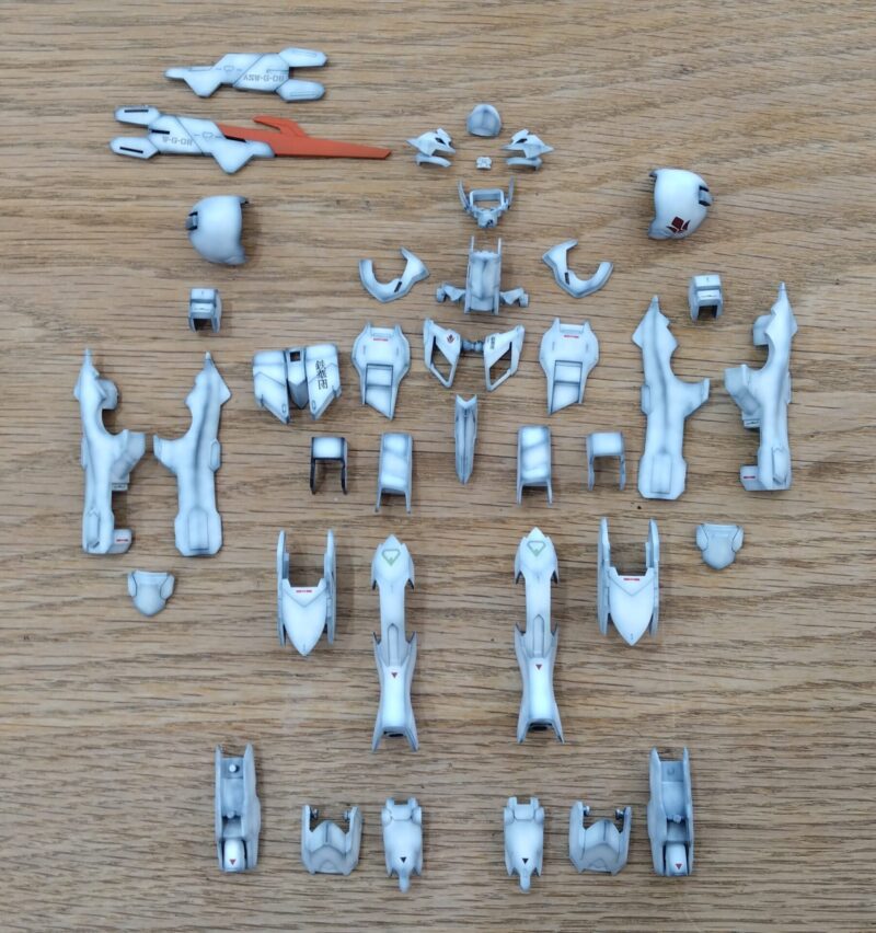 HGガンダムバルバトスルプスレクスのホワイトパーツの塗装後