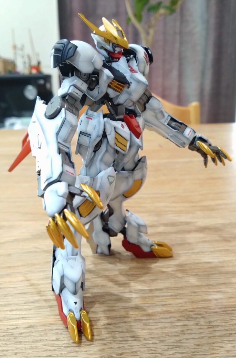HGガンダムバルバトスルプスレクスの塗装後の様子2