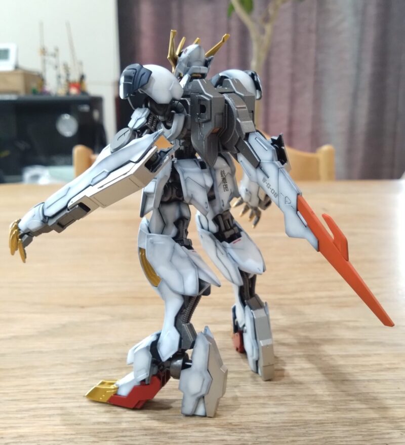 HGガンダムバルバトスルプスレクスの塗装後の様子5