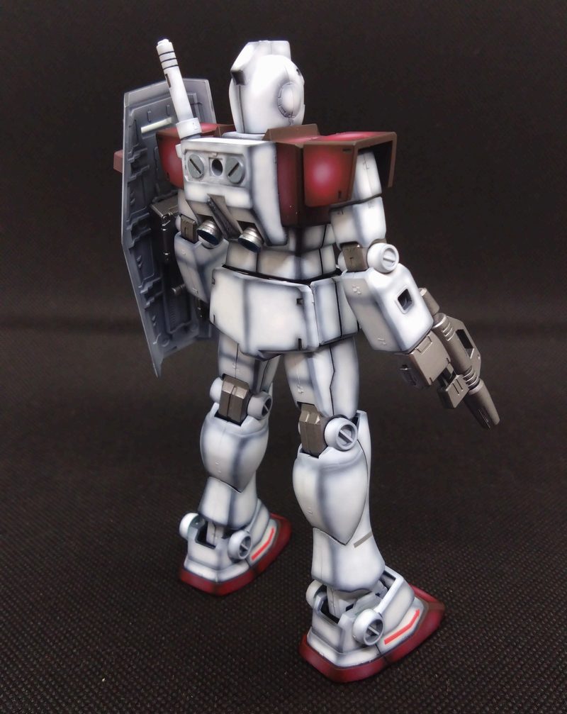 塗装後のジムの右後ろ